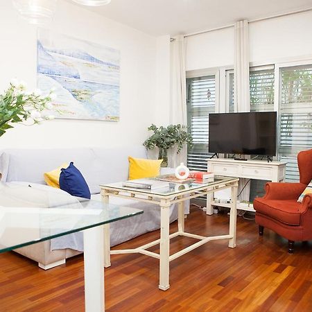 Charming Apartment With Pool And Garage Sevilla Exteriör bild