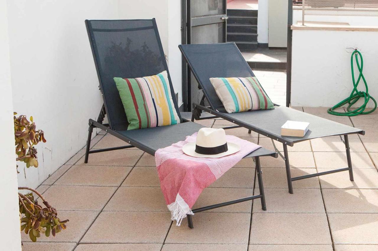 Charming Apartment With Pool And Garage Sevilla Exteriör bild